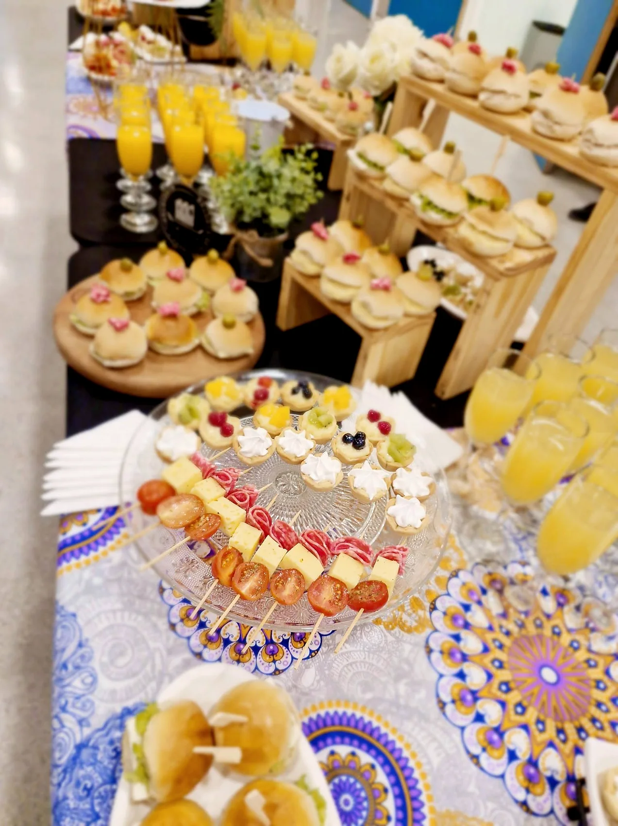 Coctelería y bocados para un evento de Picoteo Sin Culpa en Angol