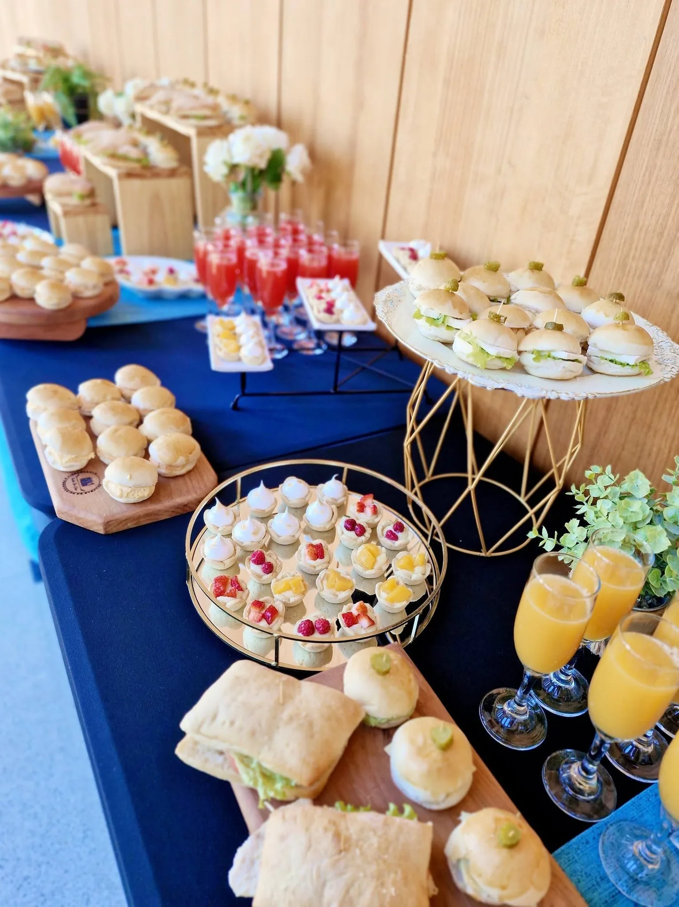 Detalle de bocados y montaje de coffee break de Picoteo Sin Culpa